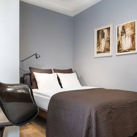 瑞奈克格鲁尼公寓 *