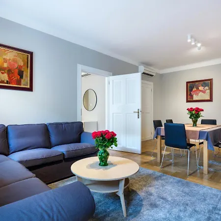 Rynek Glowny Aptrg